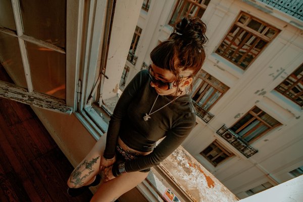 How do you create an authentic sticky toffee pudding?